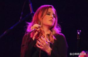 猫王女儿爆料视频,独家爆料视频曝光惊人内幕  第2张