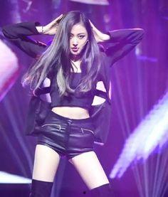 张天爱最新爆料八卦图,揭秘娱乐圈不为人知的幕后故事